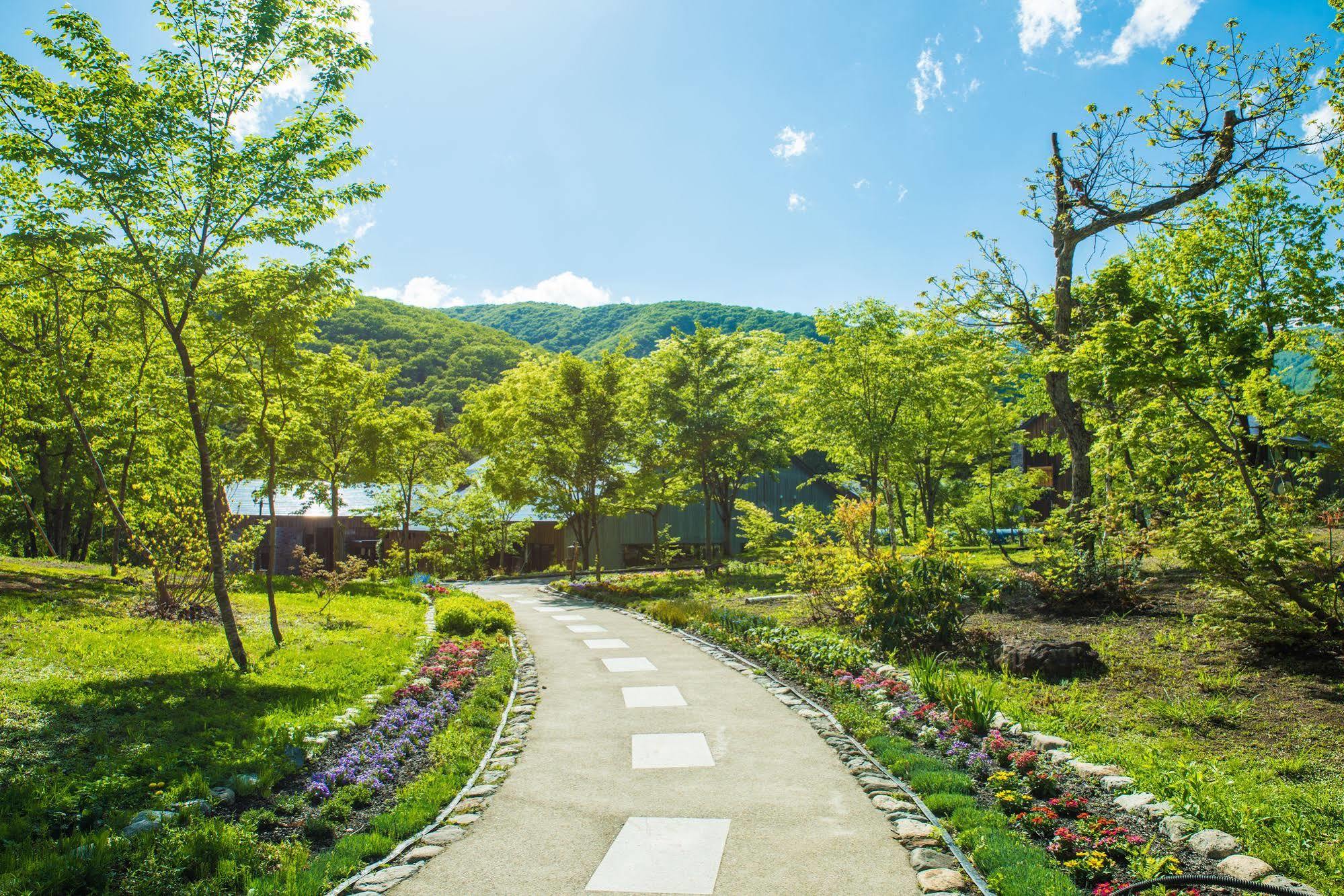 Hotel Sierra Resort Hakuba Kültér fotó